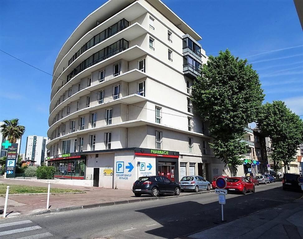Charmant T2 Climatise Proche Du Centre Et Des Commerces - Gare A 15 Minutes تولون المظهر الخارجي الصورة